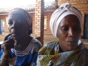 Deux agents de santé communautaire en commune Giheta à Gitega (Photo: PPBDI.COM)