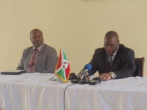 L'Amb. Laurent KAVAKURE, Ministre des affaires étrangères du Burundi  ( Photo: ppbdi.com )
