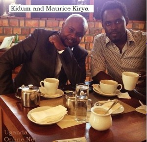 L'artiste Burundais Jean Pierre Nimbona alias Kidum et Maurice Kirya ( Photo : ugandaonline.net )