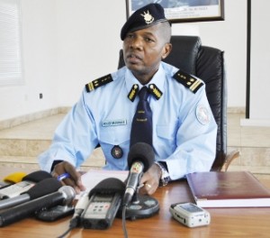  le Commissaire de Police Principal, l'officier Gabriel Nizigama, ministre burundais de la Sécurité publique