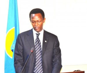  Ministre en charge de la Communication et des Relations avec le Parlement, M. Tharcisse NKEZABAHIZI  ( Photo: PPBDI.BI )