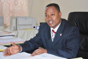 M. Edouard Nduwimana, le Ministre de l’intérieur du Burundi