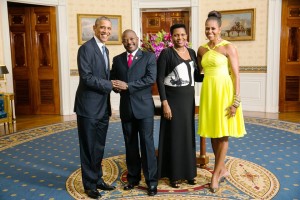S.E. Nkurunziza Pierre et son épouse Denise - Burundi  et  S.E.  Barack OBAMA et son épouse Michèle  - US  ( Photo :facebook.com/PresidenceBurundi )