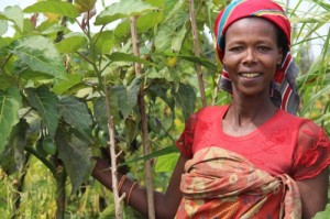Une maman burundaise qui pratique l’agriculture familiale