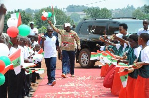 4ème anniversaire de la victoire du CNDD-FDD aux élections démocratiques de 2010 au Burundi ( Photo: https://www.facebook.com/cndd.fdd )