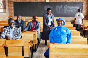 Le très populaire président africain du Burundi, S.E. Nkurunziza Pierre,  venu pour inaugurer l’école fondamentale de Nyarurambi ( Photo: https://www.facebook.com/PresidenceBurundi)