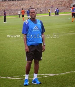  M. Jean Claude Birumushahu, l'arbitre assistant international burundais Photo: afrifame.bi