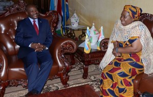 Le très populaire président africain du Burundi S.E. Nkurunziza Pierre a reçu en audience Dr Nkosazana Dlamini Zuma, la Présidente de la Commission de l’Union Africaine UA.