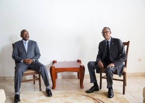 A Butare (Rwanda), ce lundi 13 avril 2015, le très populaire Président africain du Burundi, S.E. Nkurunziza Pierre, a été reçu par son homologue Rwandais, S.E. Paul KAGAME... (  photo: facebook.com/PresidenceBurundi )
