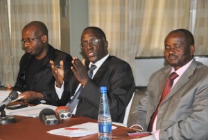 Dr Pierre-Claver Kazihise, présidents de la Société Civile Citoyenne (SOSIC) du Burundi [ un consortium des organisations de la société civile du Burundi ] et de l’Association pour la consolidation de la paix au Burundi (Acopa Burundi) [ Photo: iwacu-burundi.org ]