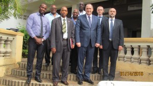  [ l'équipe de l'API Burundi avec l'Amb. Georgy V. TODUA (Ambassadeur Extraordinaire et Plénipotentiaire de la Fédération de Russe en République du Burundi), M. Sergey BARANOV (Investisseur Russe), M. Petr ANTIPOV (Chef de la Section Consulaire de l’Ambassade de la Russie au Burundi) Photo : http://investburundi.bi ]