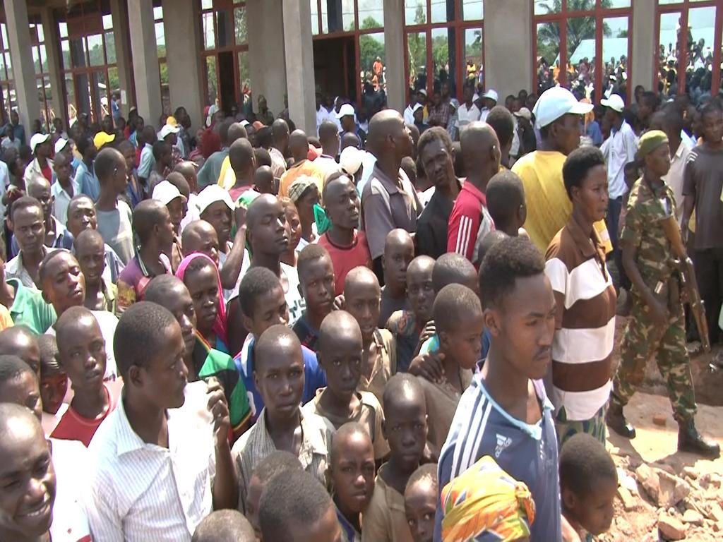 Burundi : TDC - Construction du stade de Buganda à Cibitoke ( Photo: 2ème Vice Présidence du Burundi )