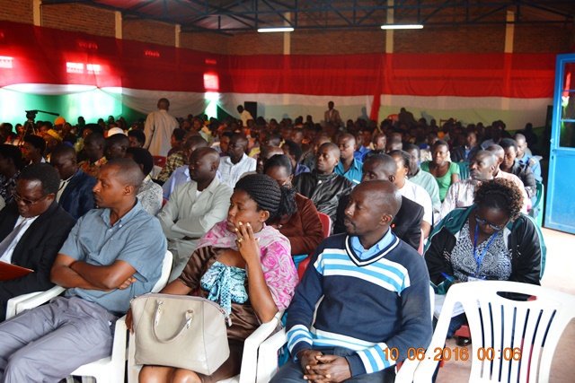 Burundi – dialogue interburundais : Makamba / Kayogoro – Modification de la Constitution et Lutte contre l’impunité ( Photo :  Nyamwery Anicet )
