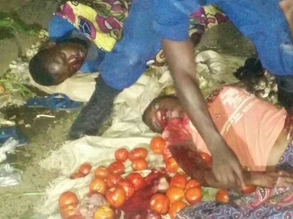 2 victimes d’un jet de grenades des terroristes manifestants. Il s’agit de 2 jeunes paysans marchands ambulants de légumes. ( Vendredi 22 mai 2015 )