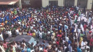 Burundi : Grande manifestation anti-française à Bujumbura ( Photo : Mizero Racine 2016 )