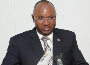 le Commissaire de Police en Chef CPC Alain Guillaume Bunyoni, ministre burundais de la Sécurité publique [ Photo : http://www.securitepublique.gov.bi/ ]