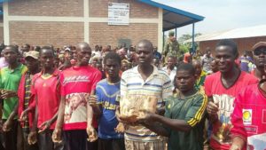 Burundi : TDC à Tangara - Construction d'un bloc d'hospitalisation de l’hôpital de Musenyi ( Pḧoto : Olivier Mukunzi - 17/06/2016 )