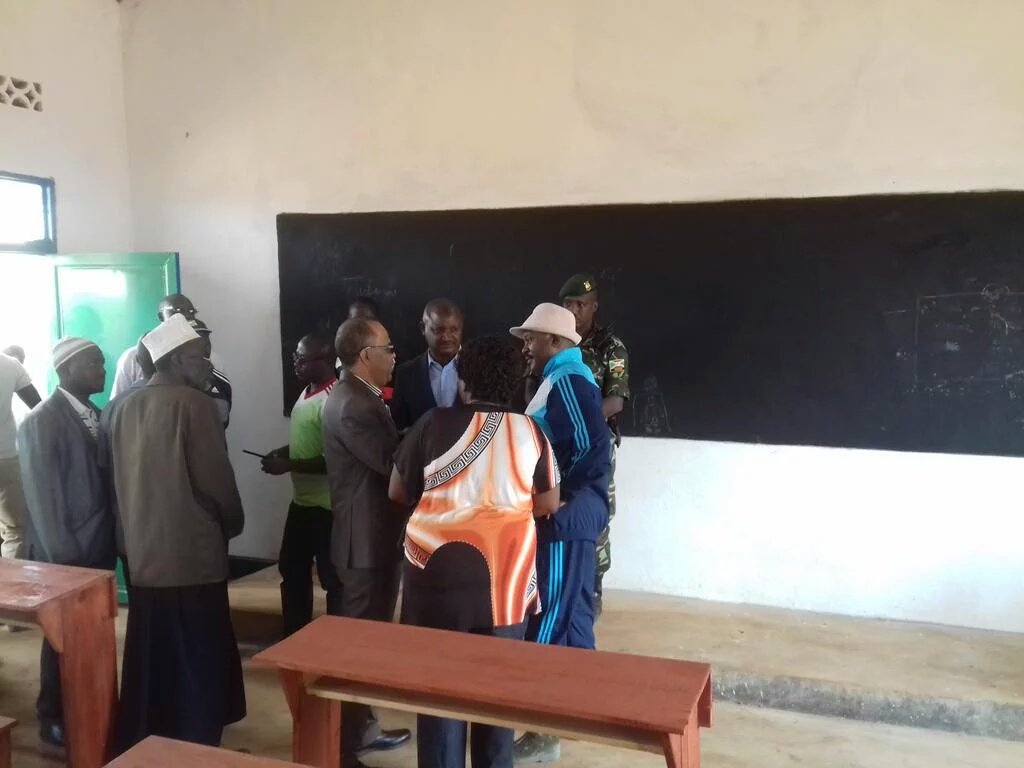 Burundi : Gitega - Inauguration l'école primaire de Mutaho ( Photo : Le Renouveau 2016 )