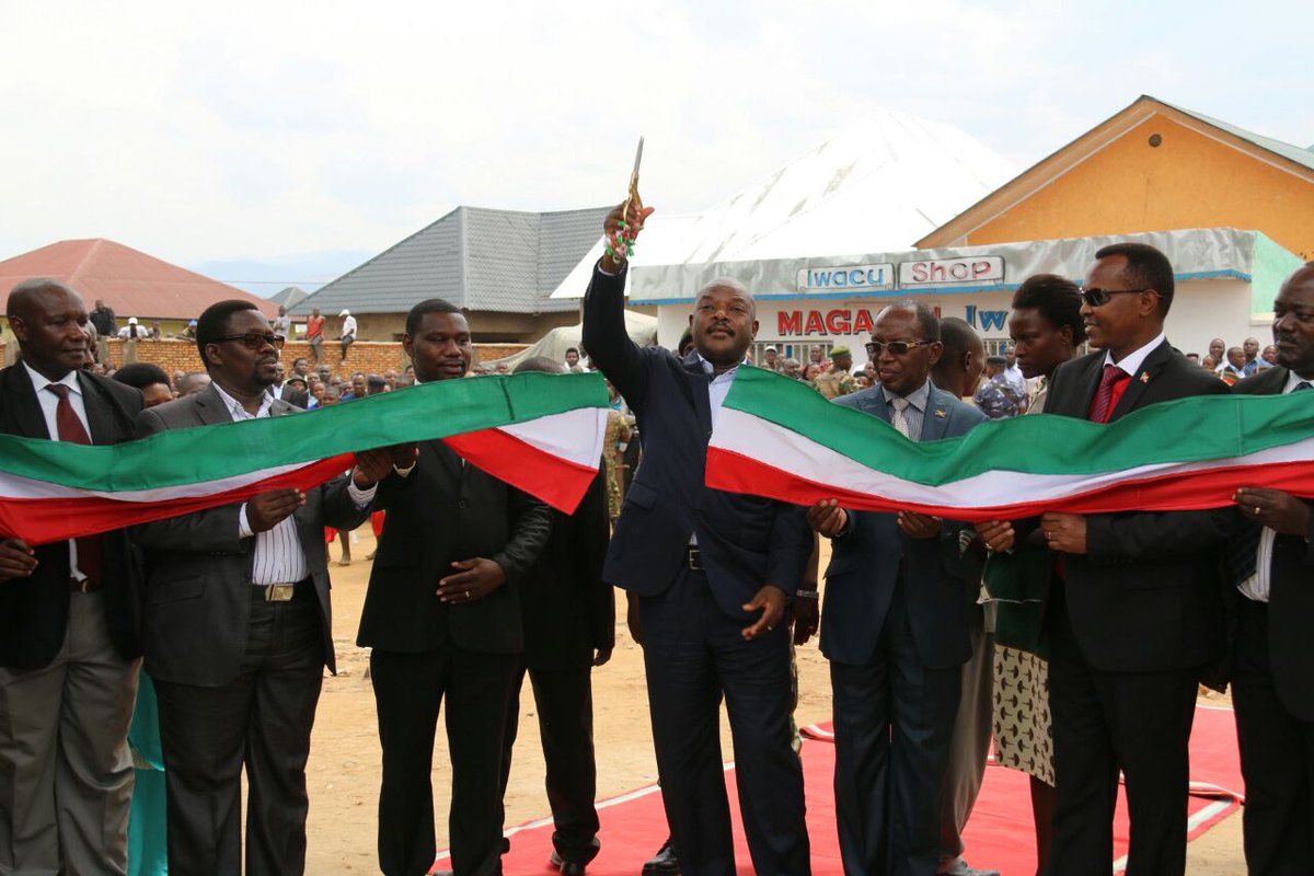 Burundi : Inauguration d'une infrastructure associative - Au coin de la Diaspora - à Bujumbura / Kinama ( Photo : Espérance NDAYIZEYE ‏ 2016 )