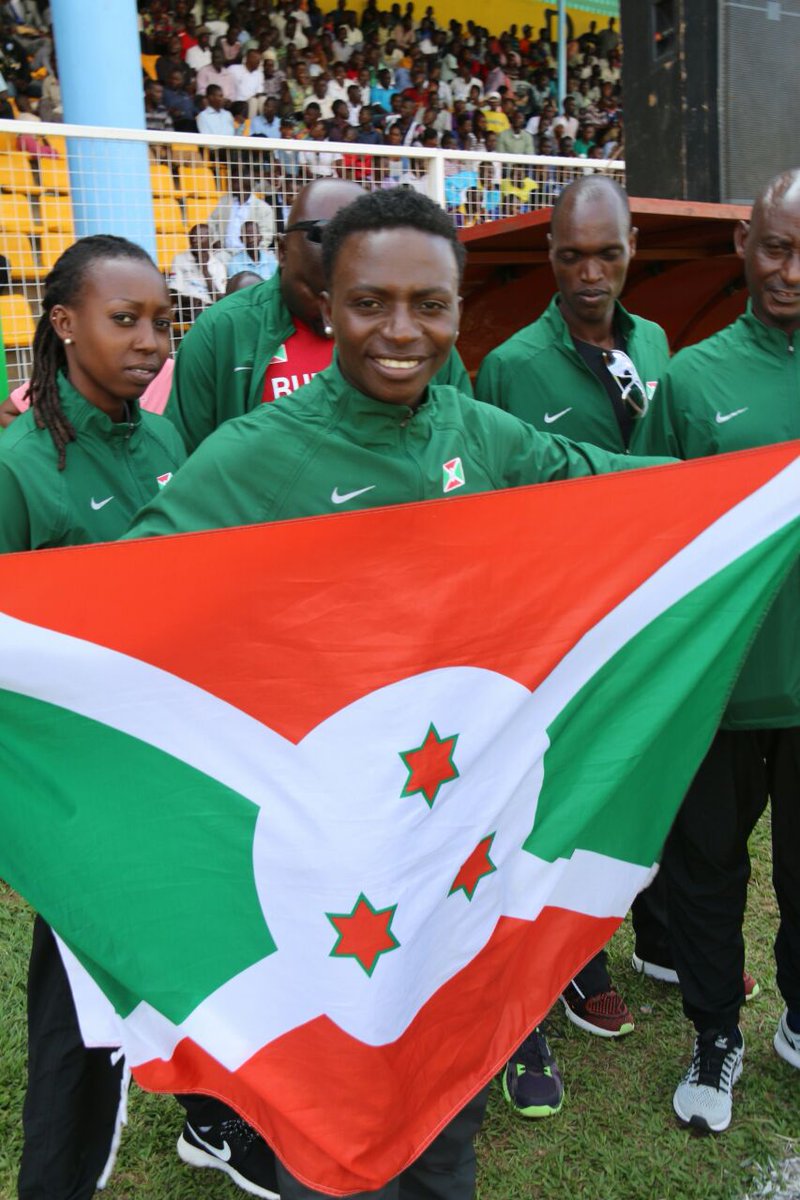 Burundi : Francine Niyonsaba anoblie au stade Urunani à Cibitoke ( Photo : Jean-Claude Nshimirimana 2016 )