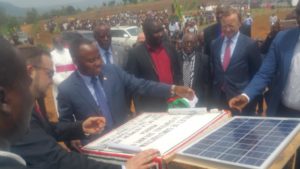 Burundi : Gigawatt Global construit une centrale solaire de 7,5 MW à GITEGA ( Photo : GOV.BI 2017 )