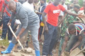 Burundi : TDC à Cankuzo - Construction d'un bloc de maternité à Cendajuru ( Photo : Presidence 2017 )