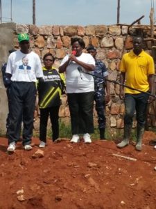  Burundi : TDC à GITEGA - Construction du Centre de Santé de Nyabitanga à GISHUBI ( Photo : senat.bi  2017 )