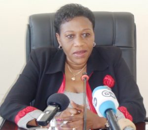 Mme Clotilde Niragira, le secrétaire général de la CVR ( Photo : GOV.BI  2016 )