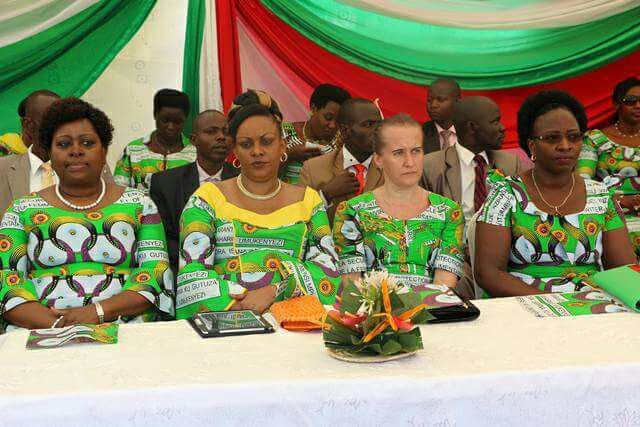 Burundi : La femme burundaise est parmi la mieux représentée au monde ( Photo : RTNB 2017 )