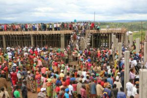 Burundi :  TDC à Gitega - Construction de  l' Ecole Technique de Makaba à Bugendana ( Photo : Cndd-Fdd Abagumyabanga  2017)
