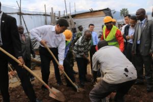 Burundi : TDC avec SE LI YUANCHAO - Construire l' ECOFO d'Excellence de MIRANGO à KAMENGE ( Photo : PRESIDENCE, NYAMWERU Anicet  2017 )