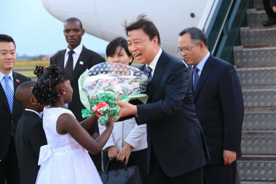 Burundi : Visite historique de S.E. Li Yuanchao, Vice-Président de la Chine ( Photo : ikiriho.bi 2017 )