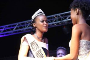 Burundi : NIKUZE Annie Bernice, Miss Burundi 2017 ( Photo : AKEZA , RTNB 2017 )