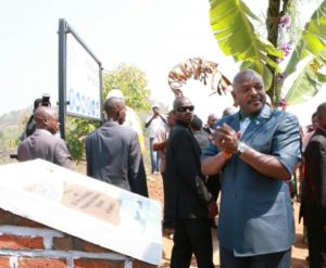 Burundi: Le Président inaugure  le Centre d’Enseignement des Métiers de Karinzi ( Photo : RTNB   2017 )