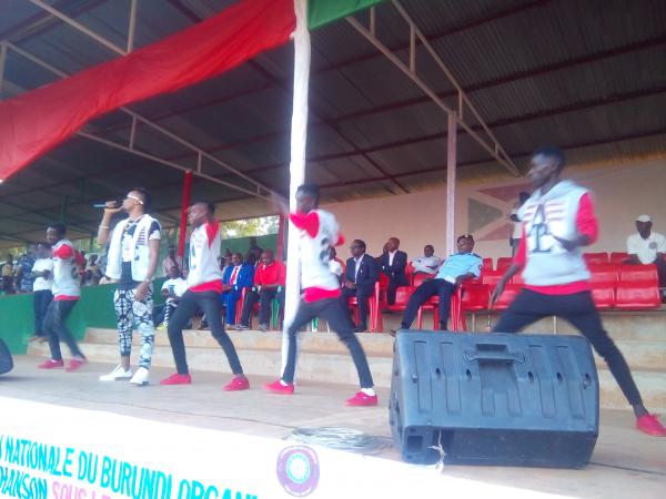 Burundi : 4 qualifiés - Région SUD -, Concours de la Chanson 2017 - RTNB ( Photo : RTNB 2017 )