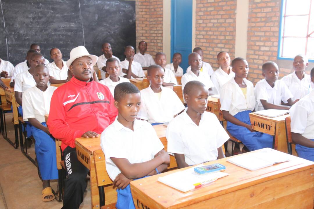  Burundi : Le Président inaugure l’Ecole Fondamentale de Kabamba ( Photo : Nzambimana Fridolin 2017 ) 