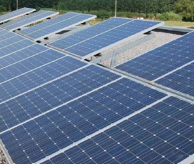 Burundi : La Belgique donne 6 plaques solaires à l'OBPE ( Photo : RTNB  2017 )