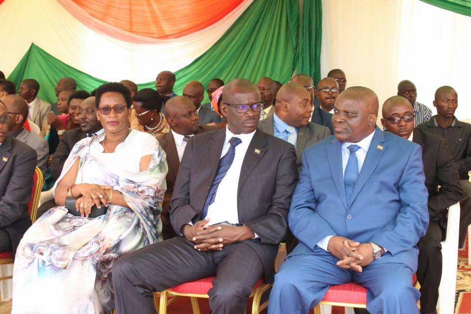 Burundi : DEMOCRATIE OCCIDENTALE ou COMMUNAUTAIRE ( Photo : ikiriho 2017 )