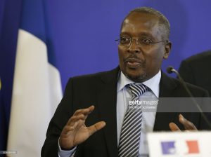 La France au secours du journaliste Esdras Ndikumana du Burundi, correspondant @RFI/@AFP http://www.diplomatie.gouv.fr/fr/dossiers-pays/burundi/evenements/article/burundi-situation-de-esdras-ndikumana-correspondant-de-rfi-et-de-l-afp-01-06-16