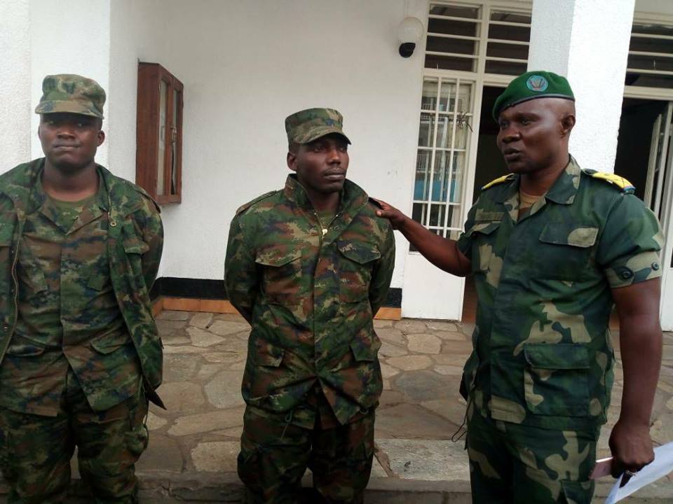 Burundi / Kivu : Les FARDC remettent à la CIRGL 2 soldats Rwandais capturés en RDC ( Photo: Ikiriho 2018 )