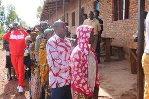 Burundi : GITEGA - Le vote pour le REFERENDUM CONSTITUTIONNEL 2018 ( Photo : CNDD-FDD  2018 )