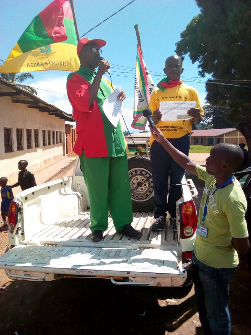 Burundi / REFERENDUM 2018 - DAY 11/13 : RUMONGE - UPD ZIGAMIBANGA- pour le OUI, TORA EGO ( Photo : IKIRIHO 2018 )