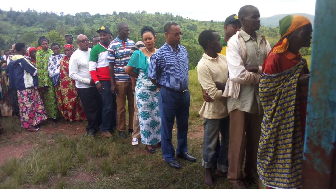 Burundi : KAYANZA - Le vote pour le REFERENDUM CONSTITUTIONNEL 2018 ( Photo : ikiriho 2018 )