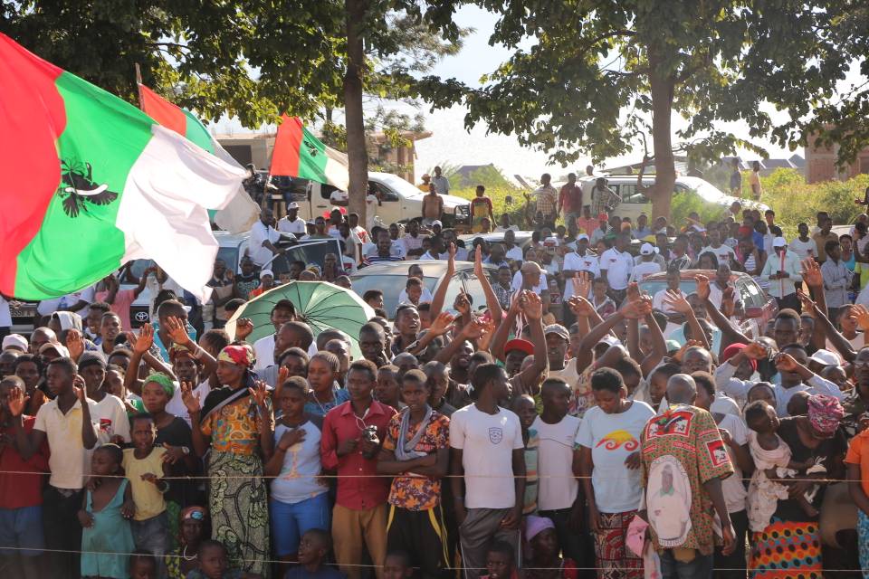 Burundi / REFERENDUM 2018 – DAY 8/13 : CNDD-FDD - MUHA,BUJUMBURA, TORA EGO – OUI ( Photo : IKIRIHO  2018 )