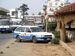 Un taxi au Burundi ( Photo : IGIHE.BI 2013 )