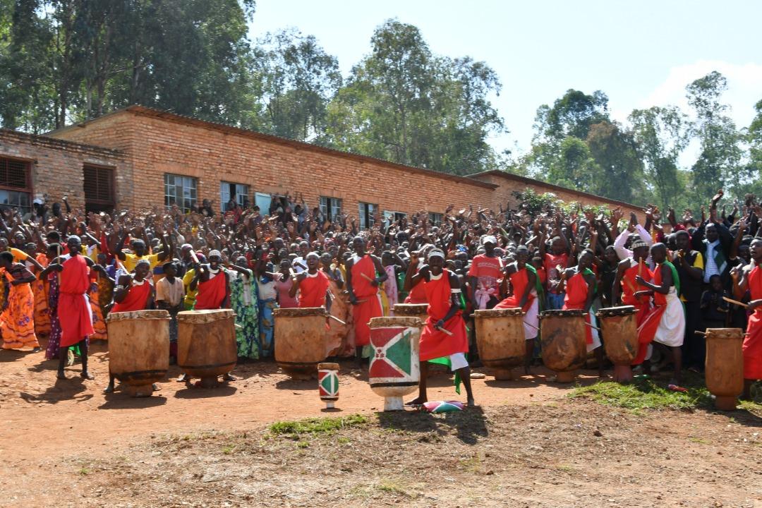 Burundi : Inauguration des Ecoles Fondamentales de Buye et de Hayiro ( Presidence.bi )