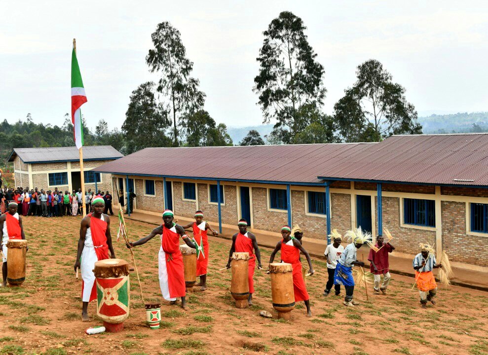 Burundi : Inauguration de l'Ecole Fondamentale Kabuzuru, KAYANZA ( Photo : PRESIDENCE.BI 2018 )
