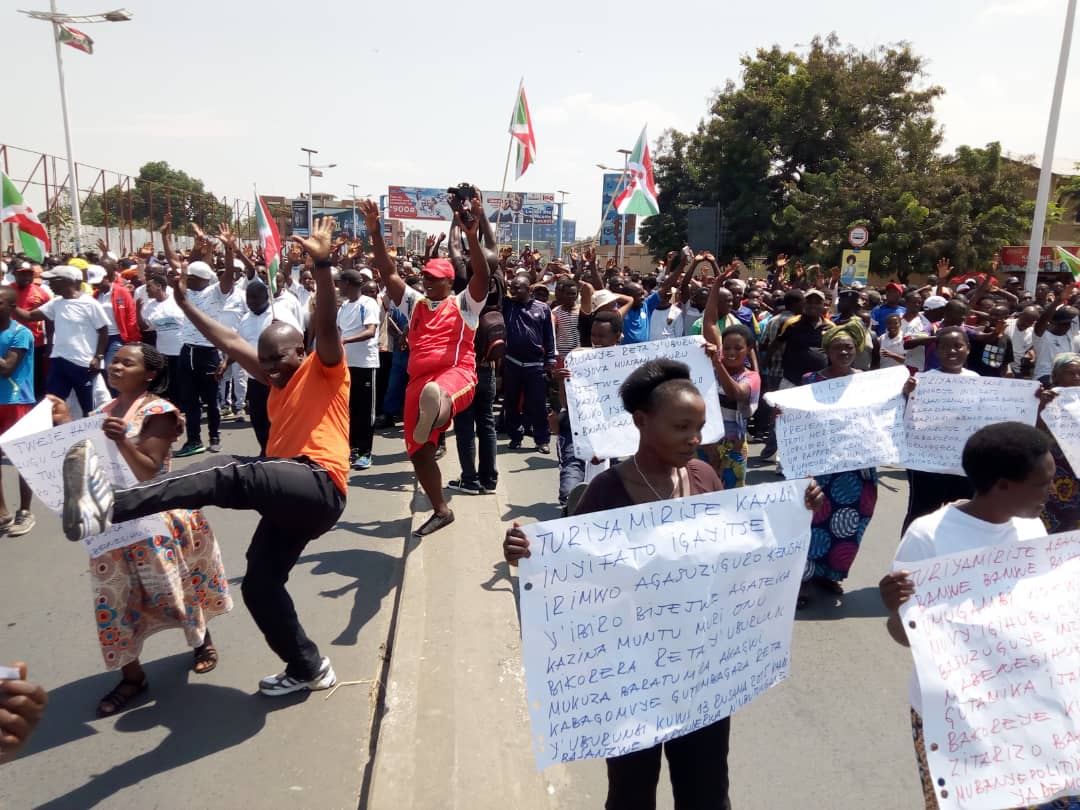 Burundi : 100.000 citoyens marchent pour le retrait du Conseil des DH-ONU ( Photo : INTUMWA 2018 )