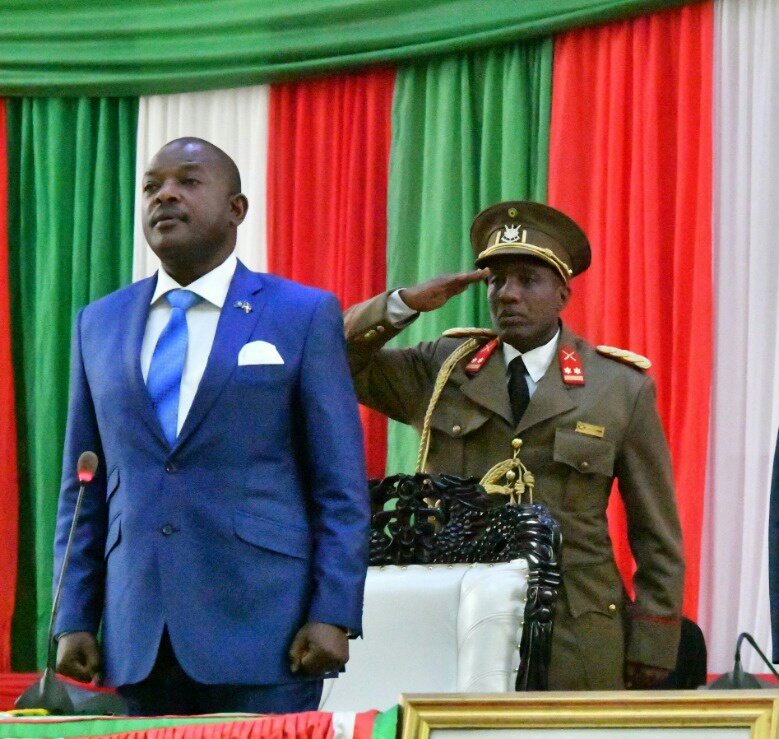 Burundi : Prestation de serment de 2 nouveaux membres CNIDH. (Photo : ABP 2018 )