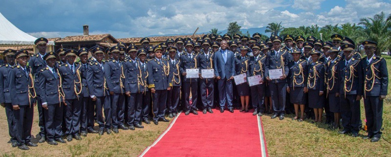 Burundi : Remise de diplômes à 62 lauréats de l’Institut Supérieur de Police  ( Photo : ABP 2018 )
